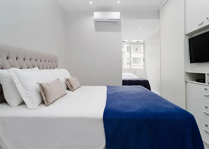 Apto 2 Quartos Com Suite Em Copacabana Na Quadra Da Praia Rio de Janeiro